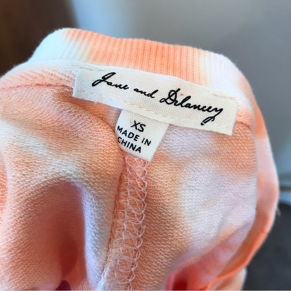 Anthro Jane & Delancey Tie Dye Long Sleeve Crewneck Sweatshirt Orange Yellow XS - Picture 9 of 10